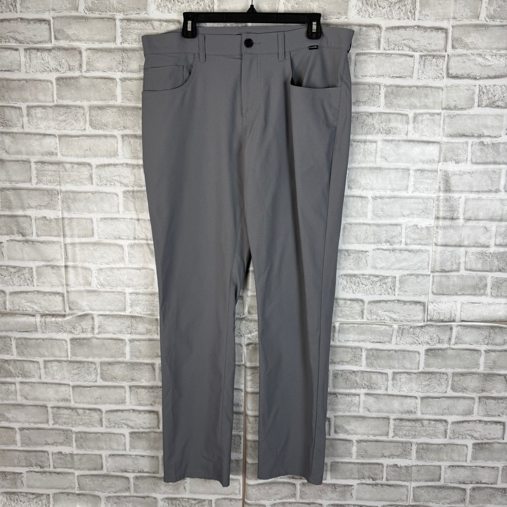 Travis Mathew Open to Close Grey Golf Pants Mens 34 x 32 Performance 1MZ504